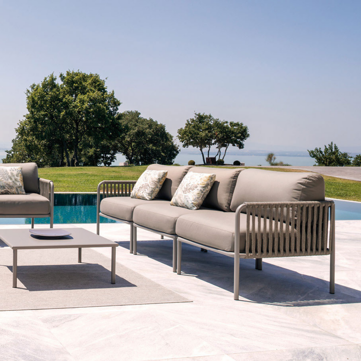 Divano modulo singolo con schienale in corda "Key West" con cuscini cm 80x80 64h