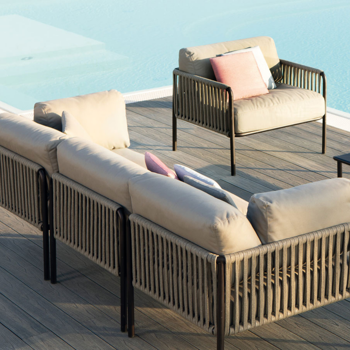 Divano 2 posti con schienale in corda "Key West2" con cuscini cm 163x83 78h