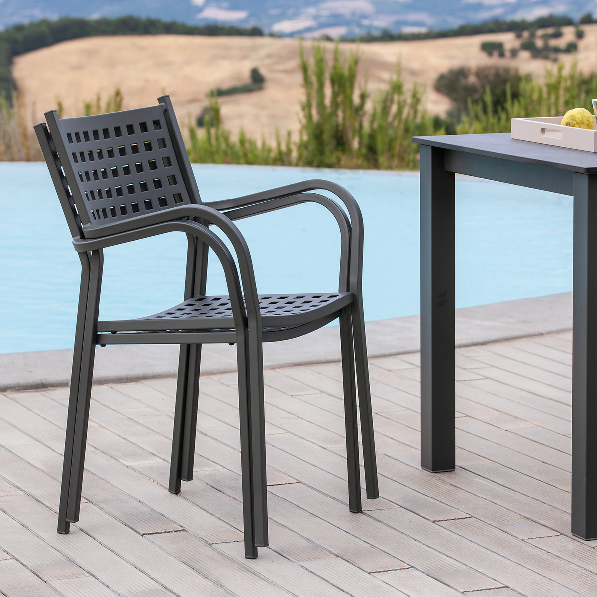 Sedie in metallo da giardino "Alice" con braccioli impilabile cm 53x53 85h