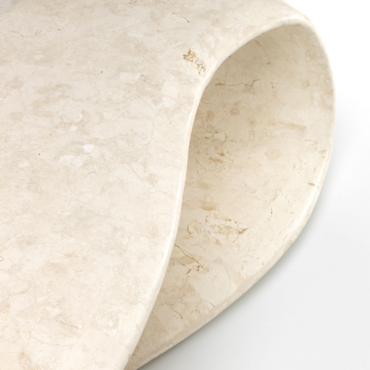 Tavolino basso design in pietra fossile "Scarf" cm 123x60 34h