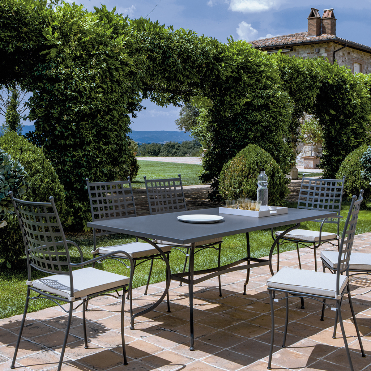 Set di 4 sedie in metallo verniciato "Tosca" da giardino impilabili cm 55x55 98h