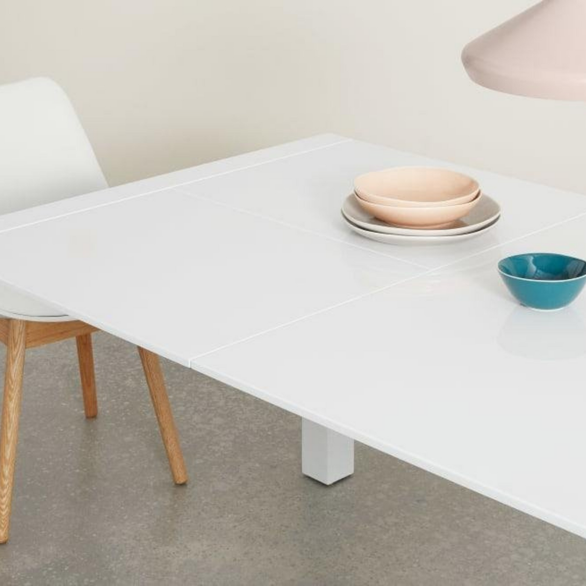 Tavolo allungabile moderno in legno bianco da pranzo "Spike" cm 103/170x90 76h