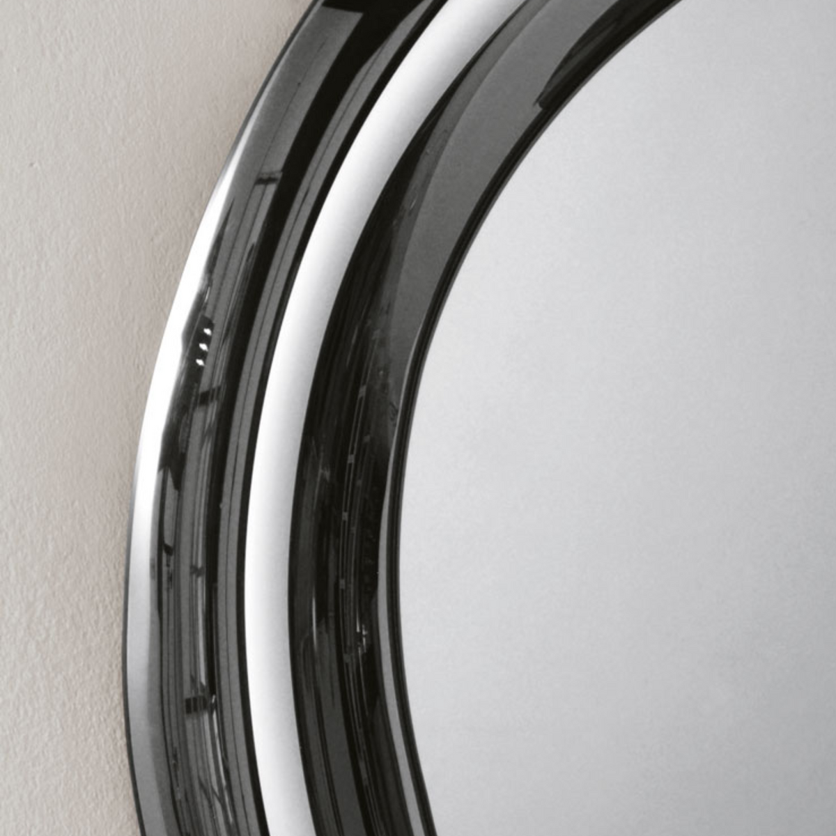 Specchio moderno da parete "Carry" con cornice curva da soggiorno