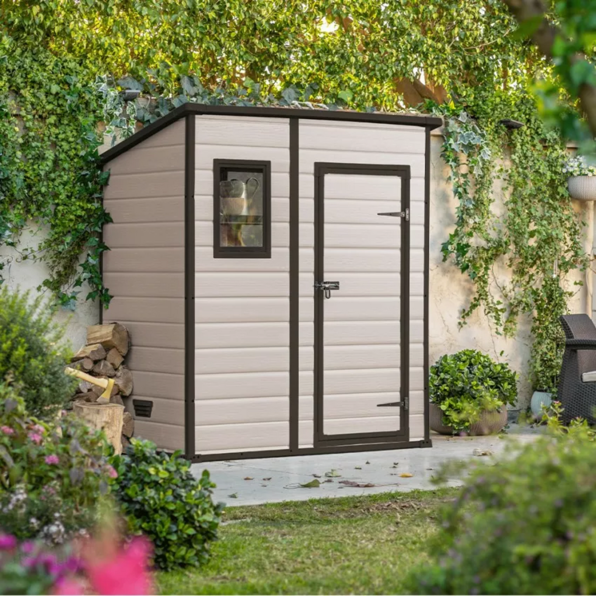 Casetta da giardino "Coffee" effetto legno beige con finestra frontale