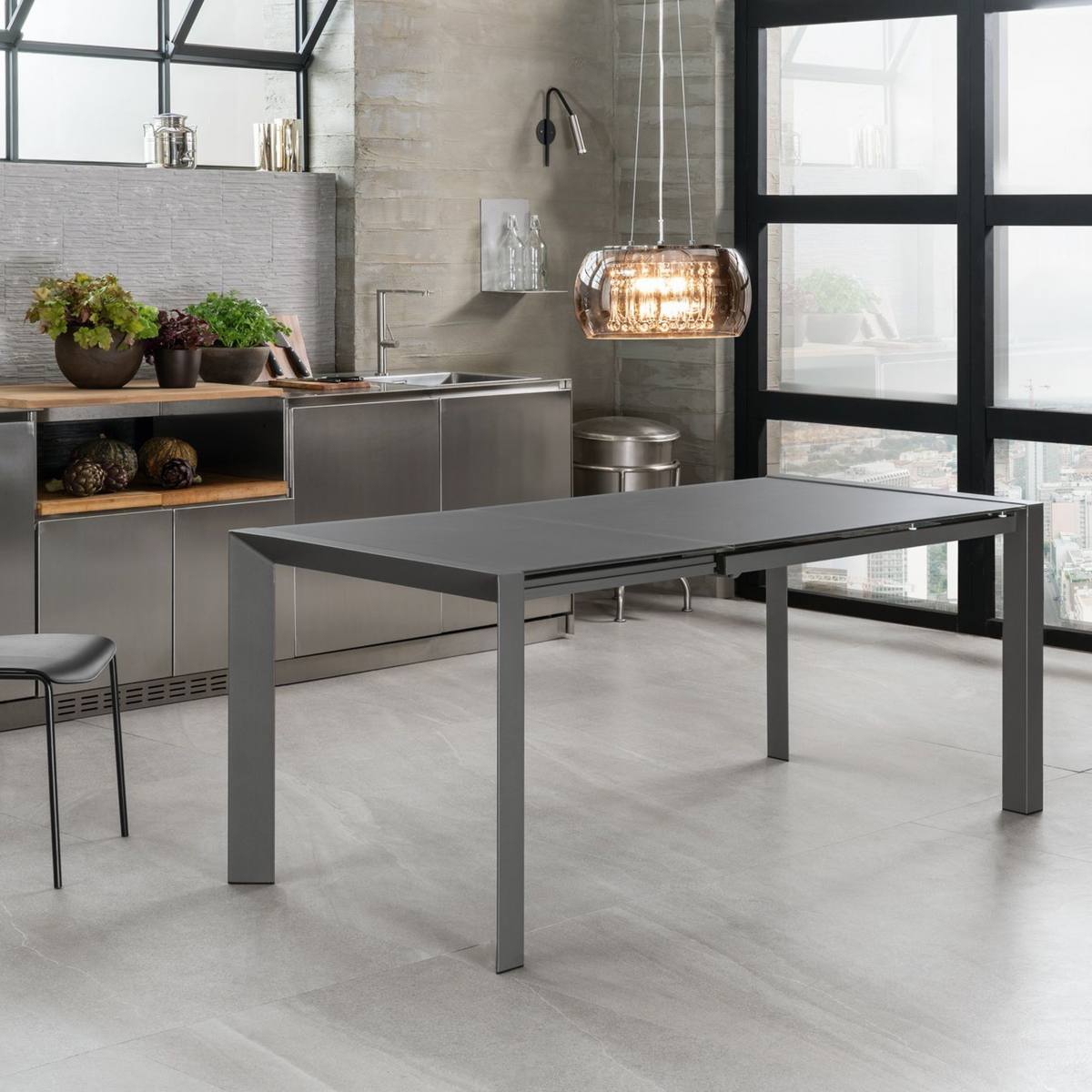 Tavolo allungabile "Nina" in vetro temperato struttura in metallo cm 122/182x80 76h