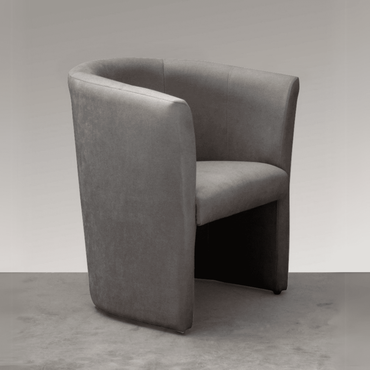 Poltrona in tessuto moderna "Belize" con struttura in legno cm 63,5x62,5 76h - MondoViro