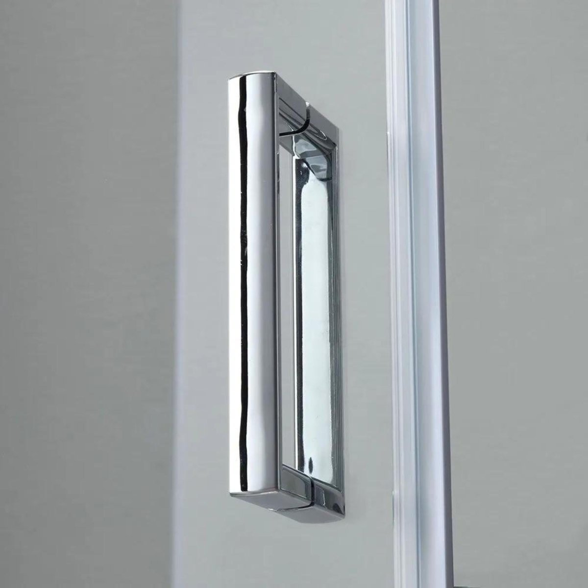 Box doccia quadrato con ante scorrevoli "Genova Two" in vetro temperato lucido h 185 cm - MondoViro