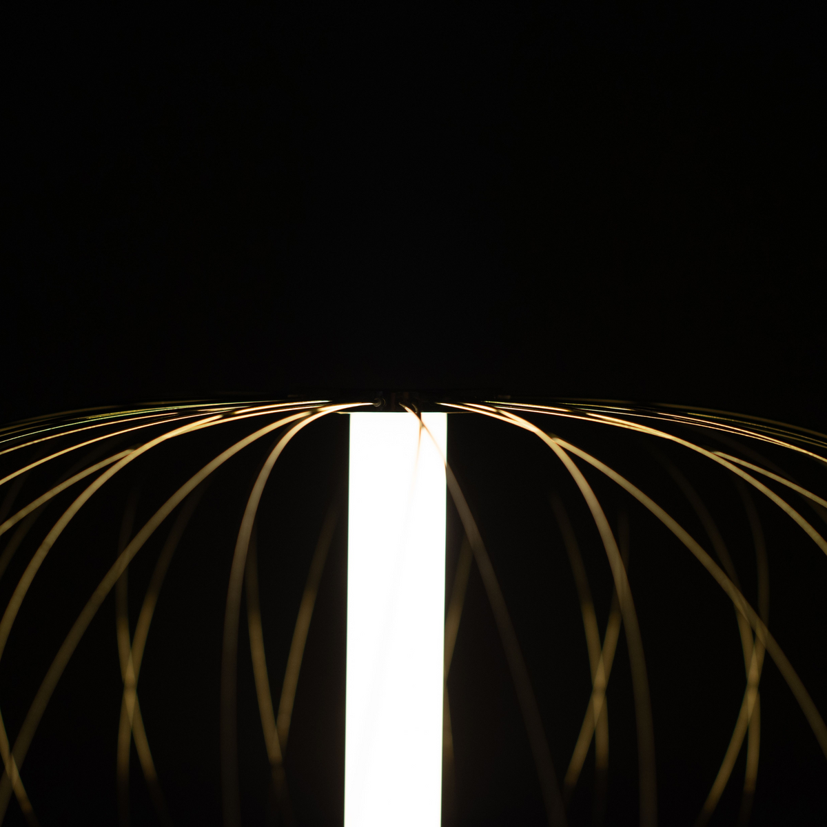 Lampada LED con paralume in acciaio "Jaula" da terra tavolo e sospesa