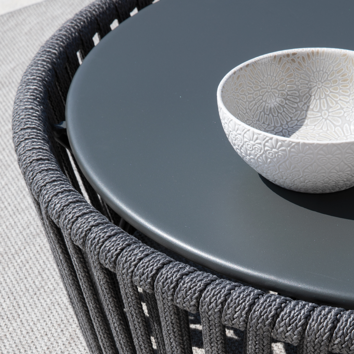 Pouf tavolino in corda e acciaio inox "Daisy Rope" tavolo basso da giardino cm 90x90 45h