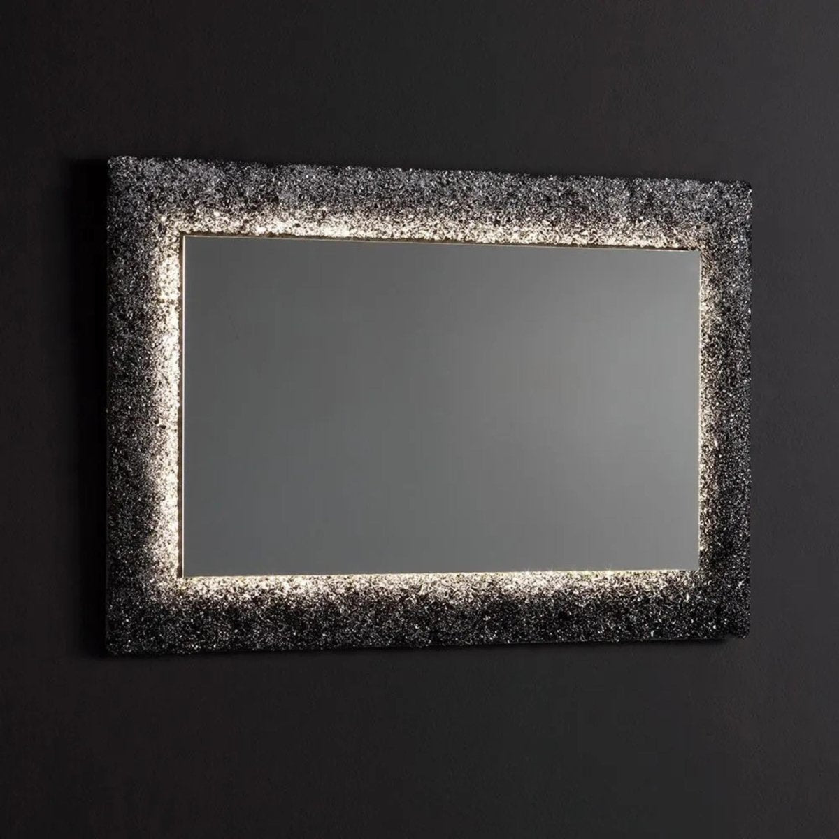 Specchio a led rettangolare "Serranova2" con cornice in graniglia di vetro cm 90x62 - MondoViro