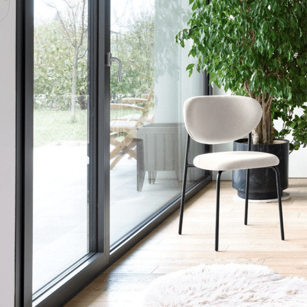 Set di sedie moderne da soggiorno "Cozy" con seduta e schienale imbottiti cm 50x54 80,5h - MondoViro