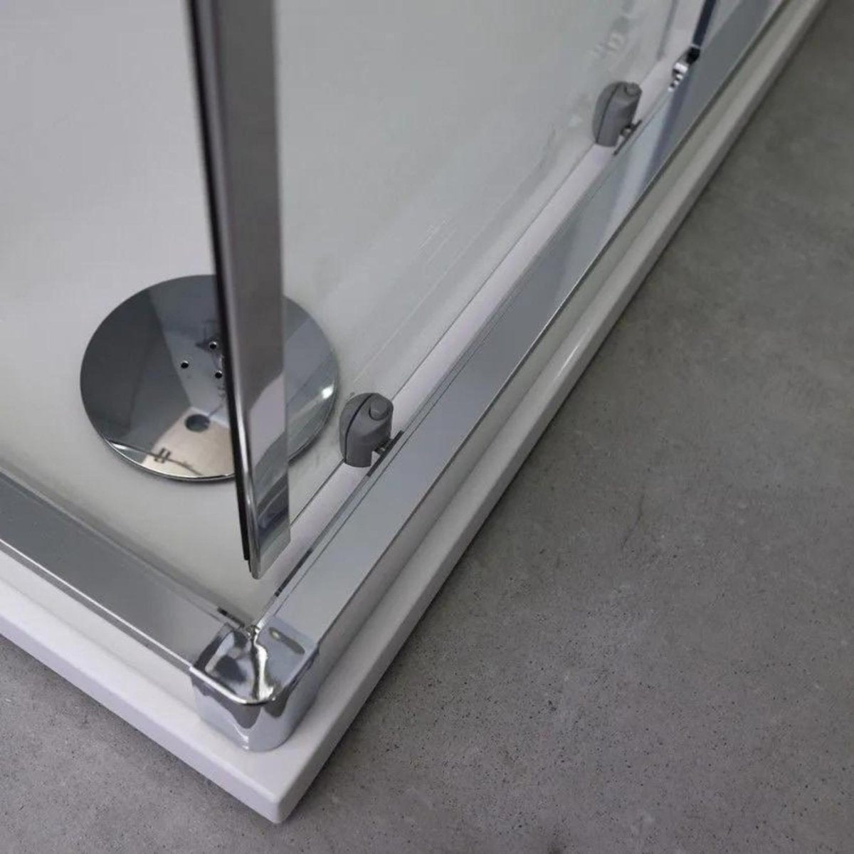 Box doccia angolare con 2 ante scorrevoli "Ferrara Two" in vetro trasparente h 195 cm - MondoViro