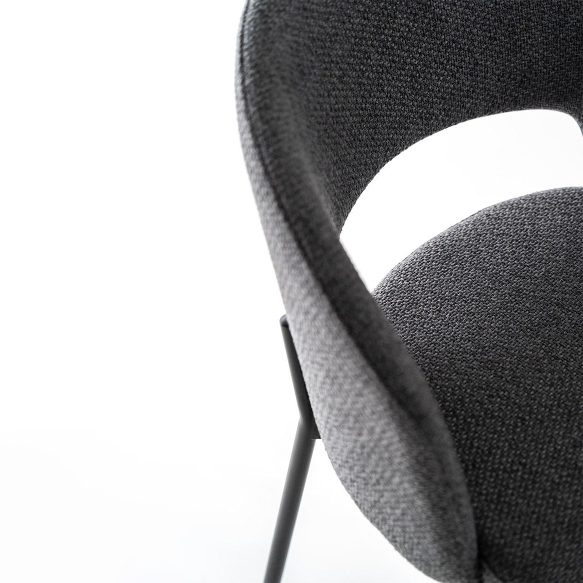 Set di sedie moderne imbottite "Erica" da pranzo in tessuto cm 56x52 78,5h