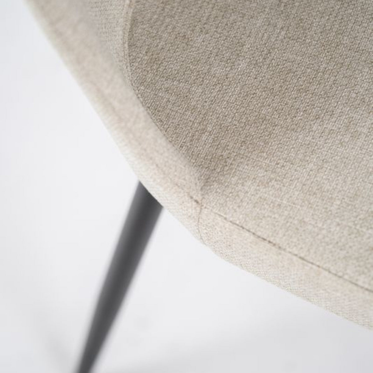 Set di sedie moderne in tessuto "Giglio" con gambe in metallo verniciato cm 46x55 85h