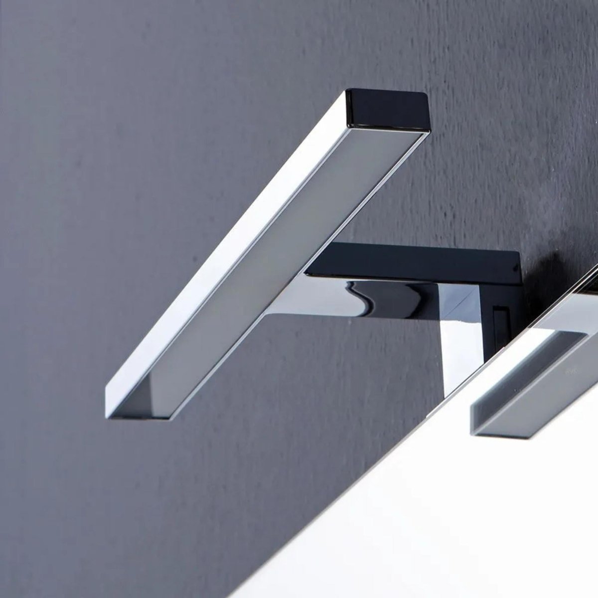 Specchio a led per bagno "Rivermas" reversibile rettangolare senza cornice - MondoViro