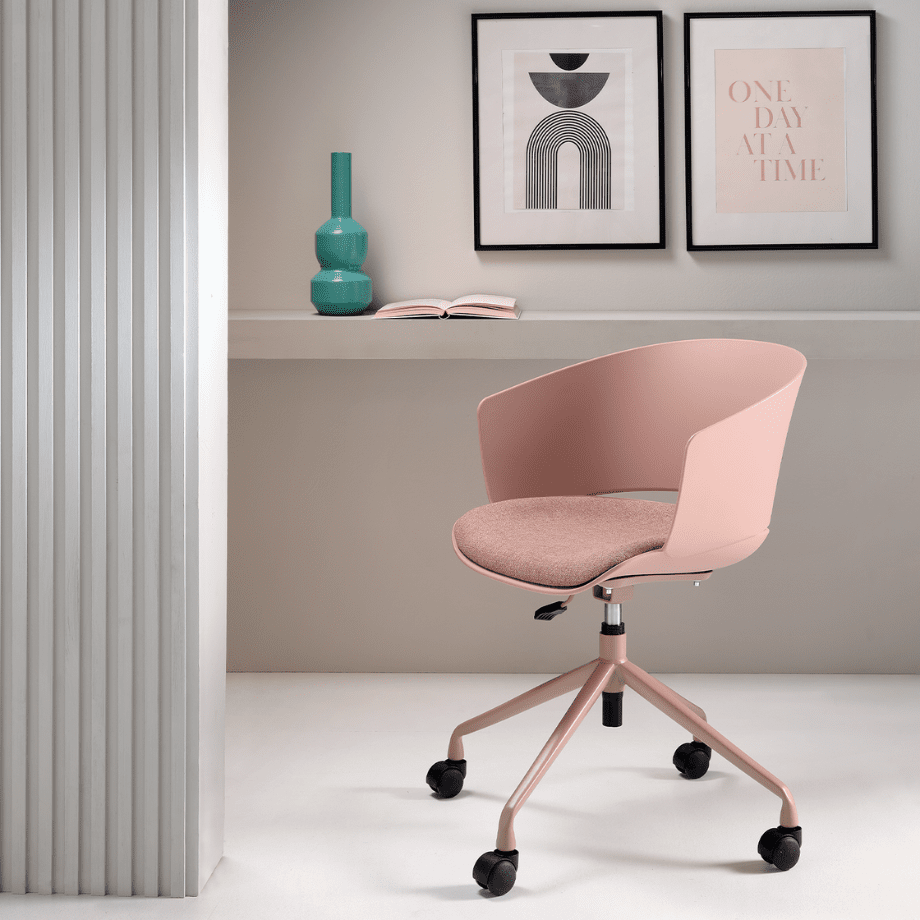 Sedia girevole "Elite" con seduta in polipropilene ed imbottitura in tessuto cm 60x53 80/86h - MondoViro
